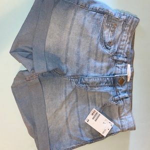Light blue Jean shorts size 4